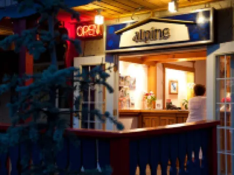 アルパイン イン & スイーツ ネルソンのホテル