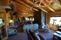 Heart Six Ranch Hotels in Moran
