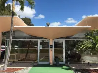 Warm Mineral Springs Motel