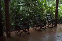 Aninga Lodge Hotels in 