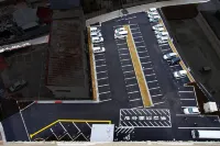 Hotel Aston Plaza Kansai Airport - Parking