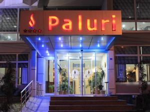 Paluri Hotel