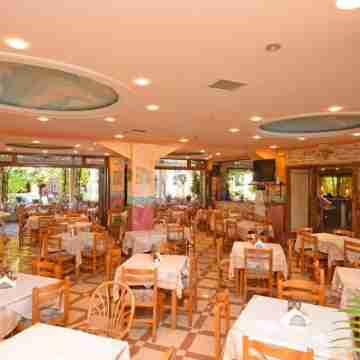 Gouvia Hotel Dining/Meeting Rooms