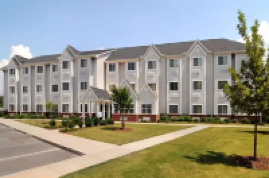 Microtel Inn & Suites by Wyndham Huntsville Hotels in Madison County