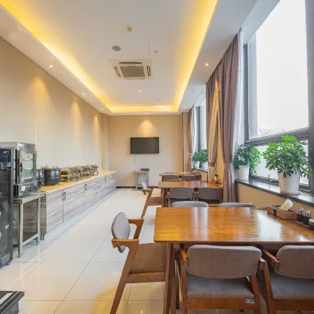 Lavande Hotel (Ningbo Railway Station)