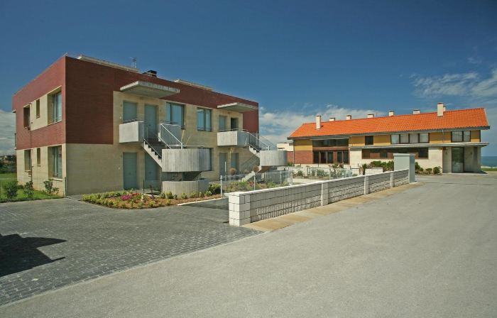 Apartamentos Playa de Portio