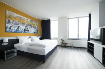 carathotel Düsseldorf City Hotels in der Nähe von St. Andreas