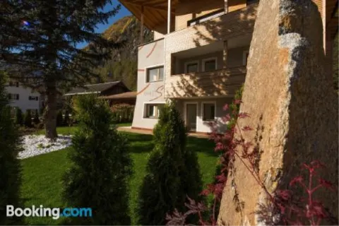 Chalet S Apartments