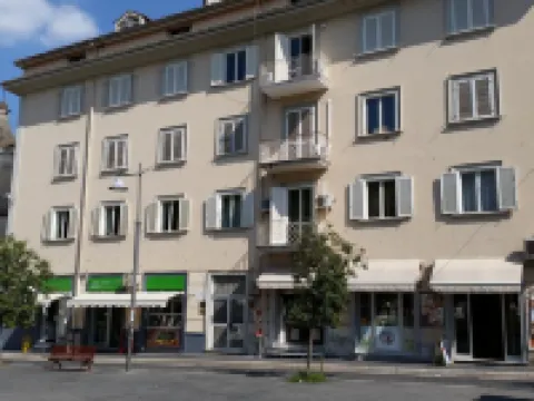 L'Insolita Reggia Hotels in Caserta