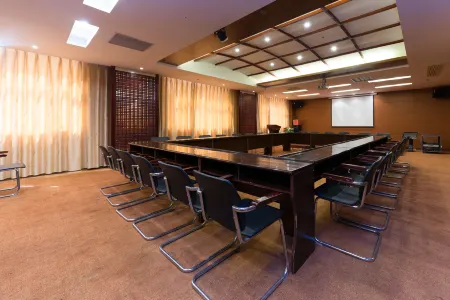 Zijin Heman Hotel Отели рядом со станцией Heyuandong Railway Station