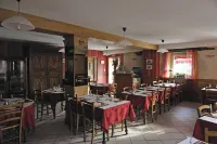 Sarl Macarena Hotels in Montbard