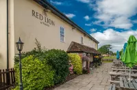 Red Lion Hotels in West Lulworth