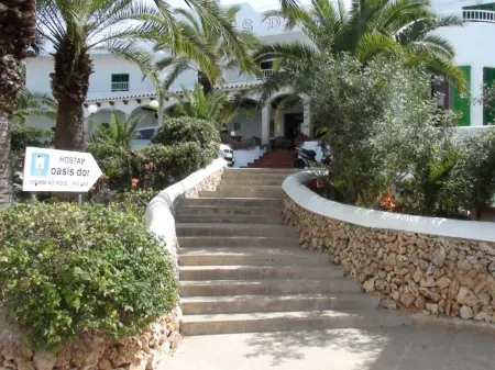 Hostal Oasis Dor Отели в г. Puerto Colom