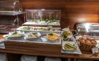 EA Hotel Downtown - Bữa sáng