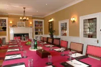 The Swan Hotel Hotels in Fairford