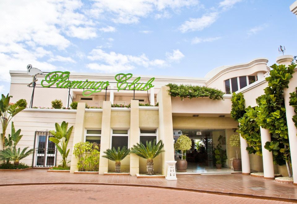 Flamingo Beach Mate-Costa Adeje Updated 2023 Room Price-Reviews & Deals |  Trip.com