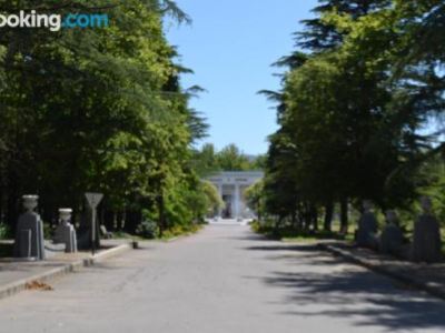 Comfortable Apartment Close to Central Park