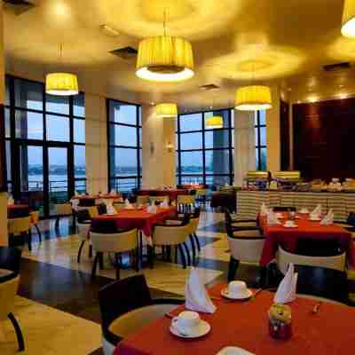 Hôtel Meridiana Bamako Dining/Meeting Rooms
