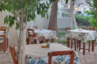 Tarra Apartments