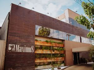 Maximus Sottile Hotel