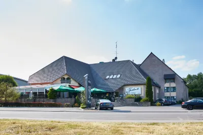 Threeland Hotel Hotels in Eischen
