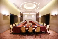 Ramada Plaza by Wyndham Beirut Raouche