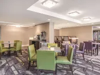 La Quinta Inn & Suites by Wyndham Columbia / Fort Meade - petit déjeuner
