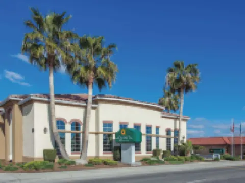 La Quinta Inn & Suites by Wyndham Los Banos Hotels in Merced County