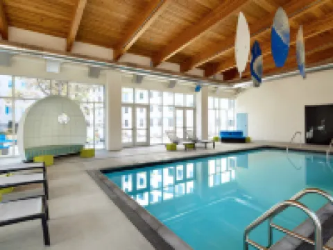 アロフト サンフランシスコ エアポート ミルブレーのホテル