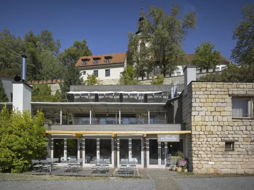 Hotel la Romantica فنادق في Kosmonosy