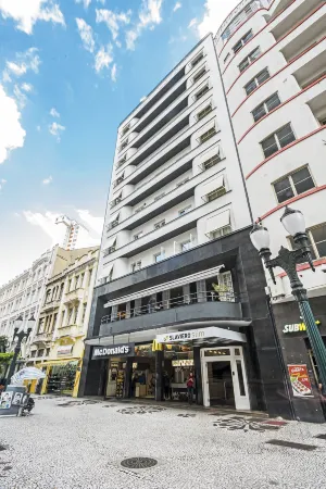 Rede Andrade Braz Отели рядом с достопримечательностью «Largo da Ordem»