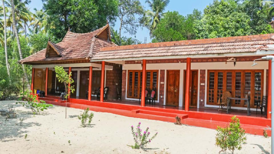 Marari Beach Cleetus Homestay