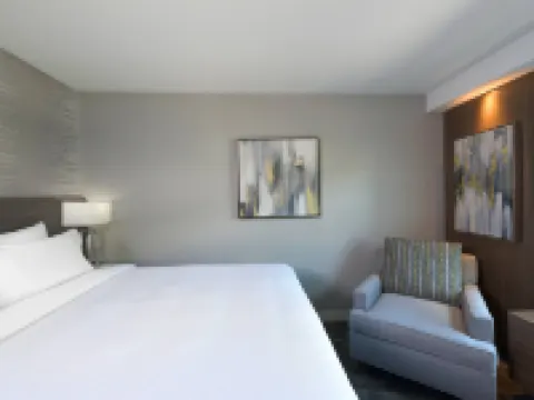 Courtyard Edgewater NYC Area Hotels in Edgewater