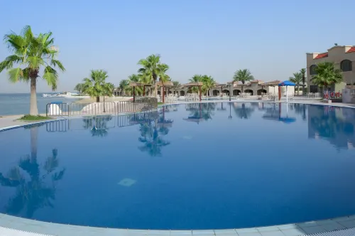 Mena Holiday Beach Resort Half Moon Hotels in Dhahran