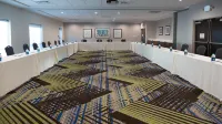 Holiday Inn Express & Suites Tampa East - Ybor City