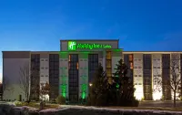 Holiday Inn & Suites Cincinnati-Eastgate (I-275E) Hotels near Dollar Tree