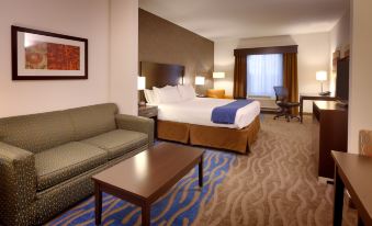 Holiday Inn Express & Suites Overland Park