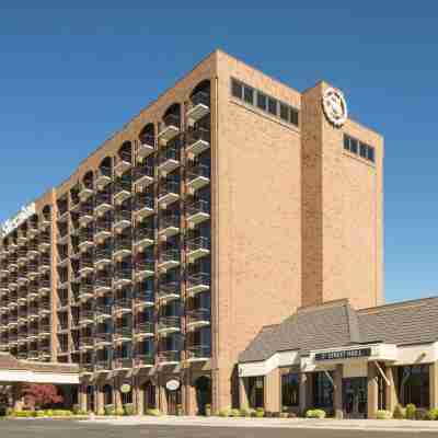 Sheraton Salt Lake City Hotel Exterior