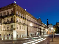 إنتركونتيننتال بورتو - بالاسيو داس كاردوساس Hotels near سي