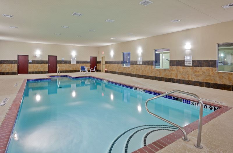 Holiday Inn Express & Suites Dumas by IHG photo 3