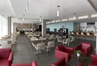 Holiday Inn Express Vitoria Hotel a Pobes