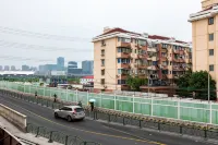 賓華イン 上海（竜陽路地下鉄駅）