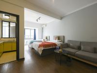 斯维登度假公寓(西安李家村万达) - 精致双床房
