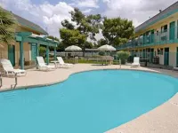 Knights Inn Phoenix at N Black Canyon Hwy - Motels