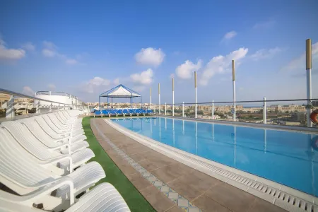 be.HOTEL Отели в г. Сент-Джулианс