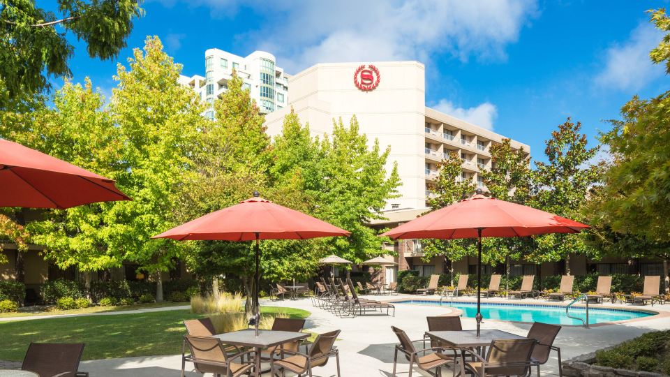 Sheraton Vancouver Airport Hotel