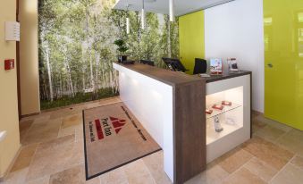 Port Inn - Housity