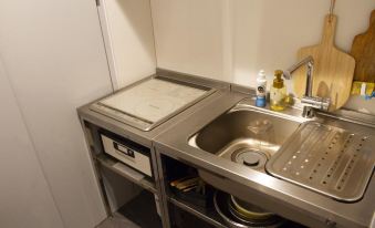 ＴＨＥ　ＤＯＲＭ　ＨＯＳＴＥＬ　ＯＳＡＫＡ