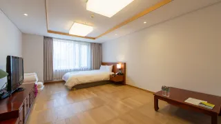 220r170000012q8wfF193 R 320 180 R5 D