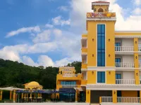 Sunlight Hotel Coron